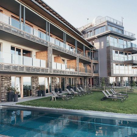 Alpinhotel Pacheiner Треффен Екстер'єр фото