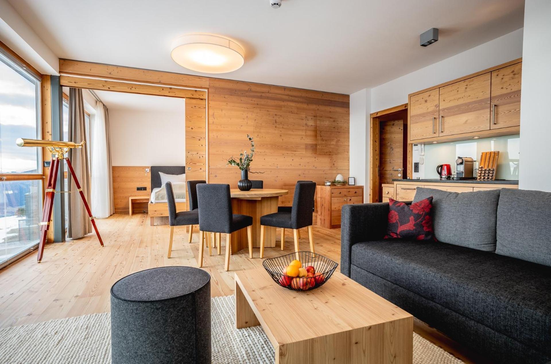 Alpinhotel Pacheiner Треффен Екстер'єр фото