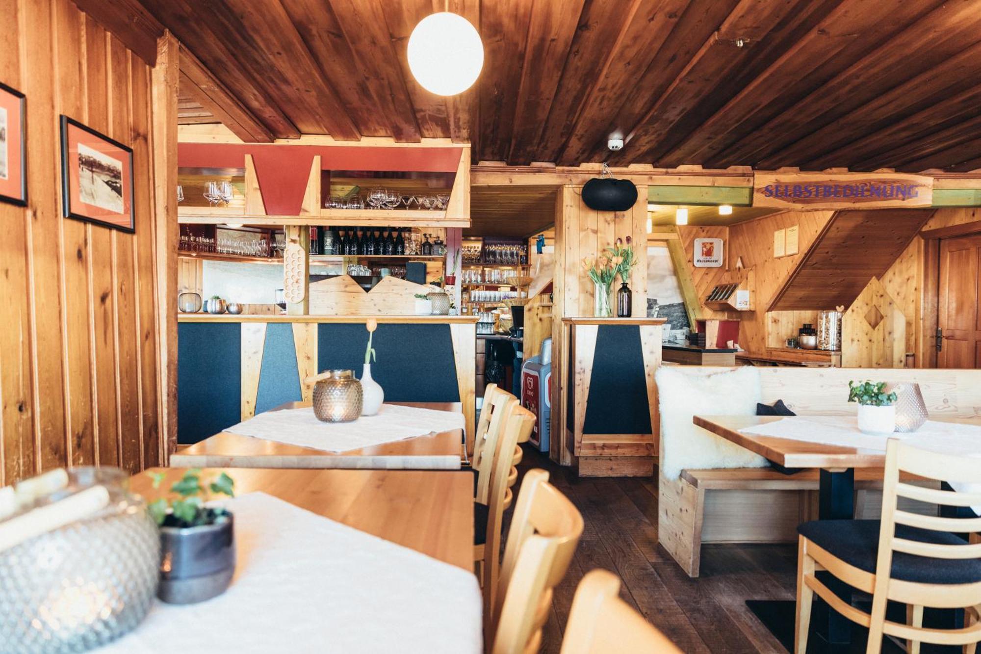 Alpinhotel Pacheiner Треффен Екстер'єр фото