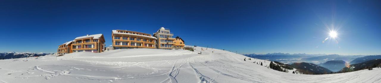 Alpinhotel Pacheiner Треффен Екстер'єр фото
