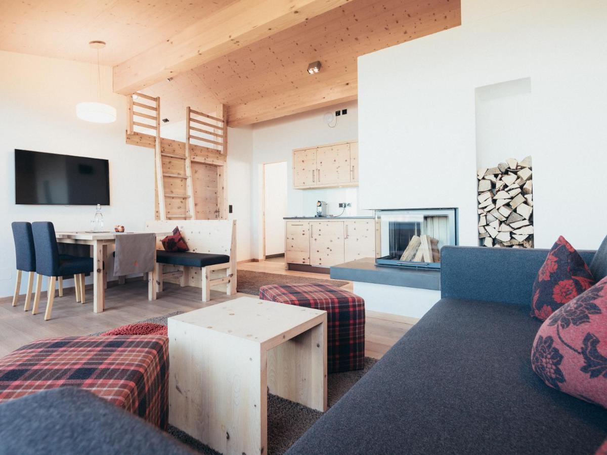 Alpinhotel Pacheiner Треффен Екстер'єр фото